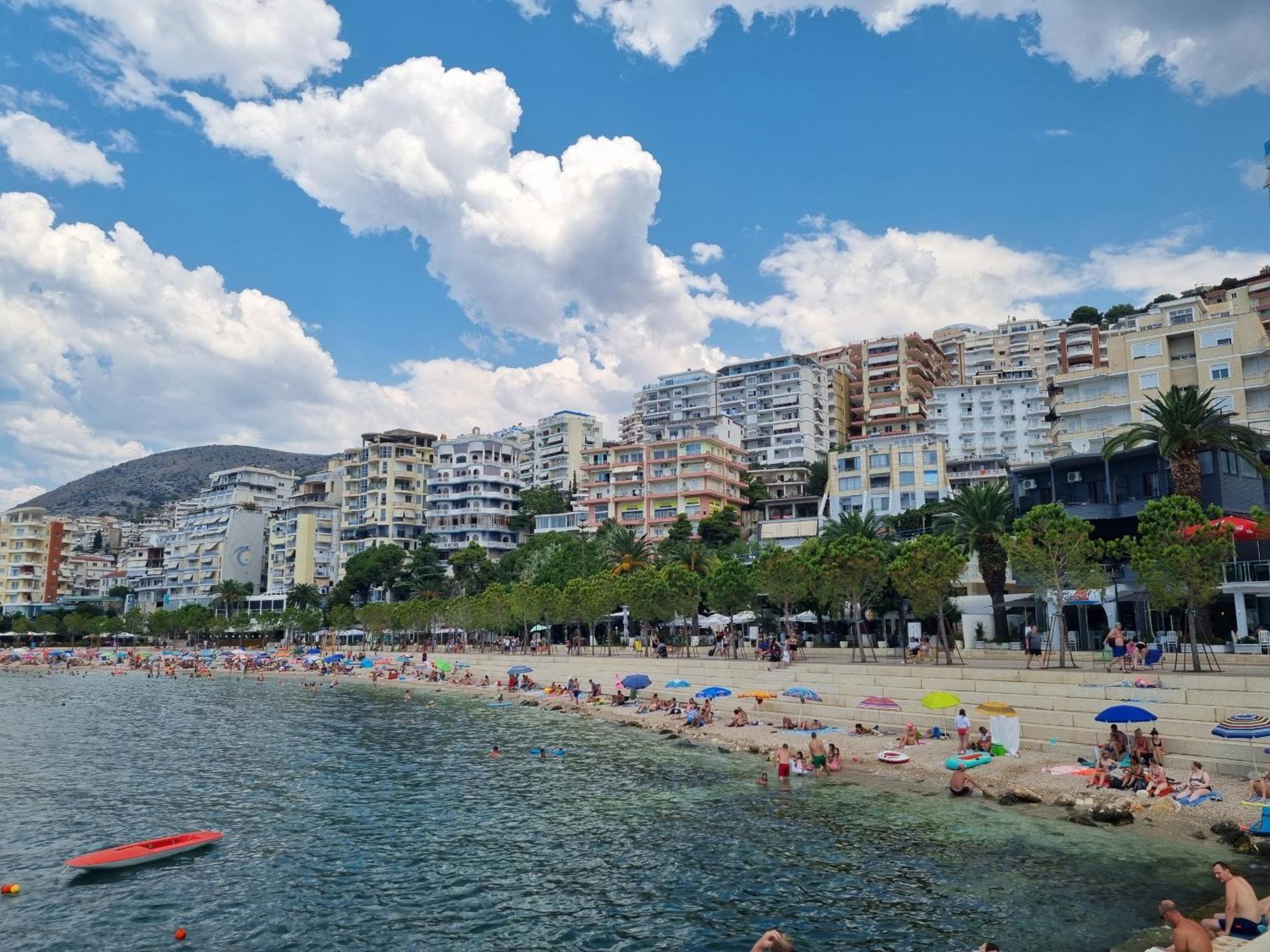Saint Tropez Apartment Sarandë 外观 照片